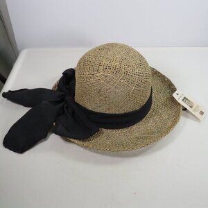 Tan straw woven hat with fabric black bow Vintage NEW